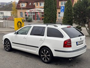 Škoda Octavia II Combi 1.9 TDi 77kw - 3