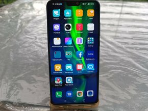 Mobilní telefon Honor 8X / 4GB / 64GB Dual-SIM / Octa core - 3