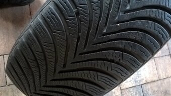 ZIMNÉ 205/60 R16 92H MICHELIN a FULDA cca 7mm UŽ OD 30-€/kus - 3