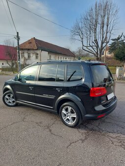 TOURAN CROSS  2.0TDI 103KW ...2012... SK ŠPZ - 3