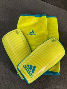 ÚPLNE nové CHRÁNIČE ADIDAS (nepoužité) - 3