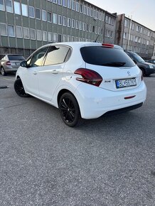 Peugeot 208 1.2 81kW, AUTOMAT, r.v.2016benzin, 73000km. - 3