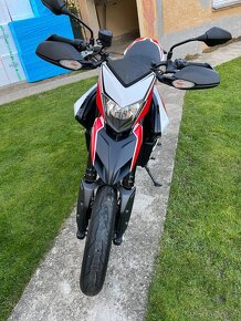 Ducati Hypermotard 821SP - 3