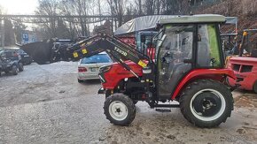 Predám Malotraktor 40hp 4x4 s čelným nakladačom - 3