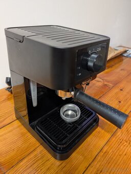 Kávovar Delonghi EC230.BK - 3