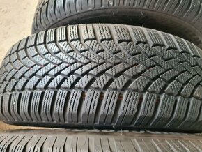 215/65r17 zimné 4 ks BRIDGESTONE dezén 8,2-7,9mm - 3