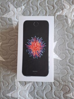 Apple iPhone SE A1723 32G - 3