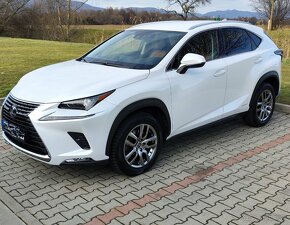 Lexus NX300h - 3