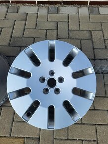 Predám 18" disky z audi A8 - 3