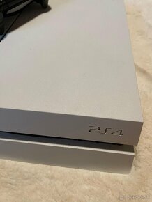 Predam Playstation 4 biela 500gb - 3