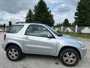 Toyota RAV 4 2.0 benzin 4x4 r.v 2001 3dv - 3