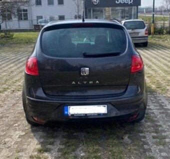 Predam Seat Altea 1.9tdi 2004r. - 3