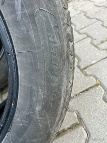 255/55 R18 - 3