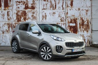 Kia Sportage 2.0 CRDi 4WD GT-Line AT - 3