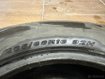 205/60 R16 - 3