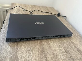 Predám notebook Asus X571GT-BQ36 - 3