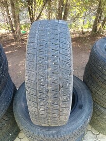 205/70r15C - 3