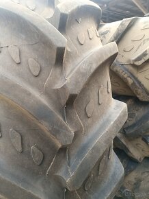 Kolesa 460/85R38.-18,4x38 - 3