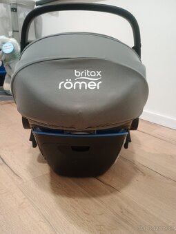 Britax Romer i-size 2 - 3