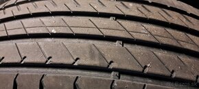 Predám 4ks slušné letné 225/65r17-102H Laufen - 3