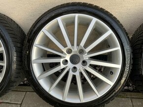 TURINI silber skoda Octavia 5x112  7,5x18   ET51 VW  225 40  - 3