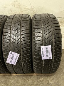 Zimné pneumatiky 225/60/17 Pirelli Sottozero 3 Winter AO - 3