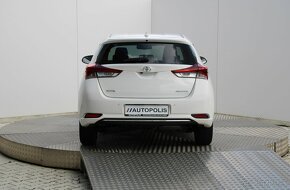 TOYOTA Auris 1,6i 97 kW - 3