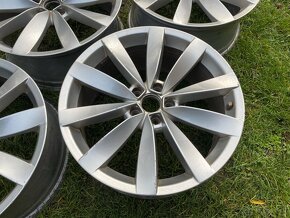 Elektrony 5x112 R19 Originál VW Lugano - 3