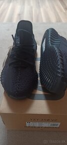 Predám Yeezy Boost 350 V2 Onyx - 3