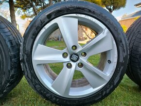 Seat Leon FR 225/45 R17 5x112 - 3