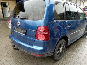 VOLKSWAGEN TOURAN 2,0 TDI 103KW BMM 8v - 3