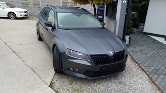 Škoda superb 3 combi 2.0 tdi 140kW Sportline DSG - 3