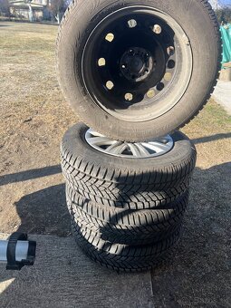 5x112r16 215/65R16 - 3