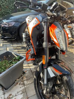 Ktm duke 125 - 3