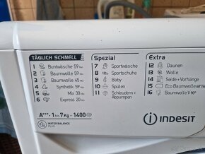 Práčka INDESIT - 3