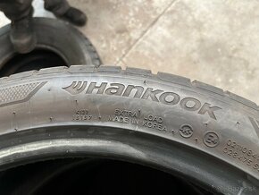 255/40 R19 Hankook - 3