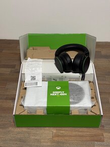 Xbox series s + xbox wireless headset - 3