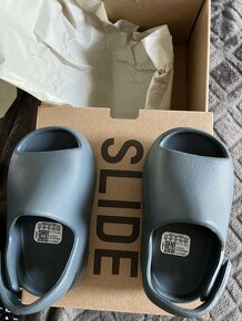 Yeezy slide+infants - 3