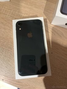 Iphone Xr - 3