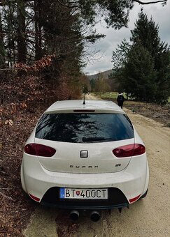 Predám Seat Leon Cupra R 2.0 tfsi 195kw - 3