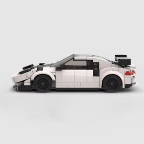 LEGO MOC Porsche 911 GT3 Rs (Weissach Package) - 3