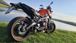 Yamaha mt09 - 3