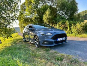 Ford Focus ST 2.0TDCI Duratorq R A6 - 3