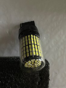 Predám nepoužité led žiarovky W21W CAMBUS - 3