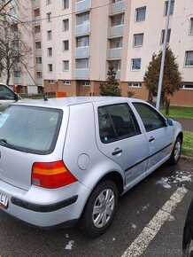 Volkswagen Golf 4 1.6 74kw benzín - 3