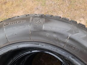 215/60r16. 99H  zimné - 3