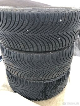 225/45r17-zimne - 3