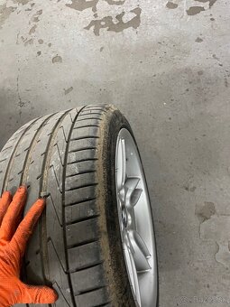 Hankook Ventus S1 Evo2 245/40 r17 - 3