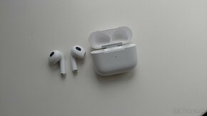 APPLE AIRPODS 3 BIELE - 3