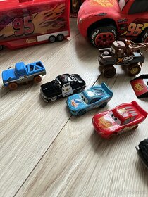 Cars kamion, auticka McQueen, hodinky - 3